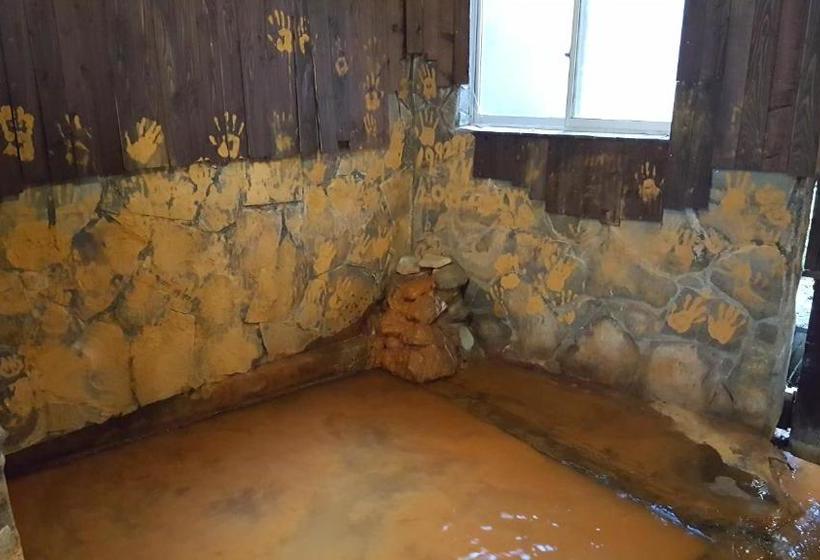 Tawaraya Ryokan Koto Shirasagikan