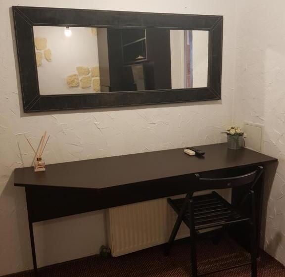 تختخواب و صبحانه Mpoint Motel