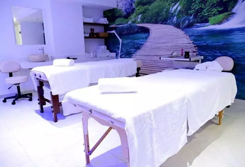 Amethyst Napa Hotel & Spa