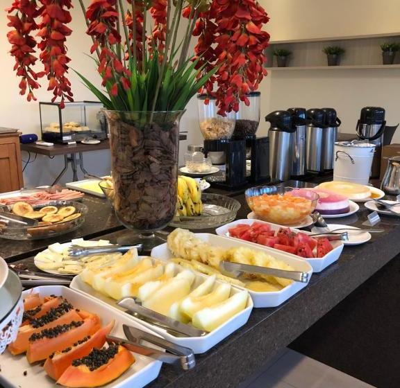 Отель Cast Comfort