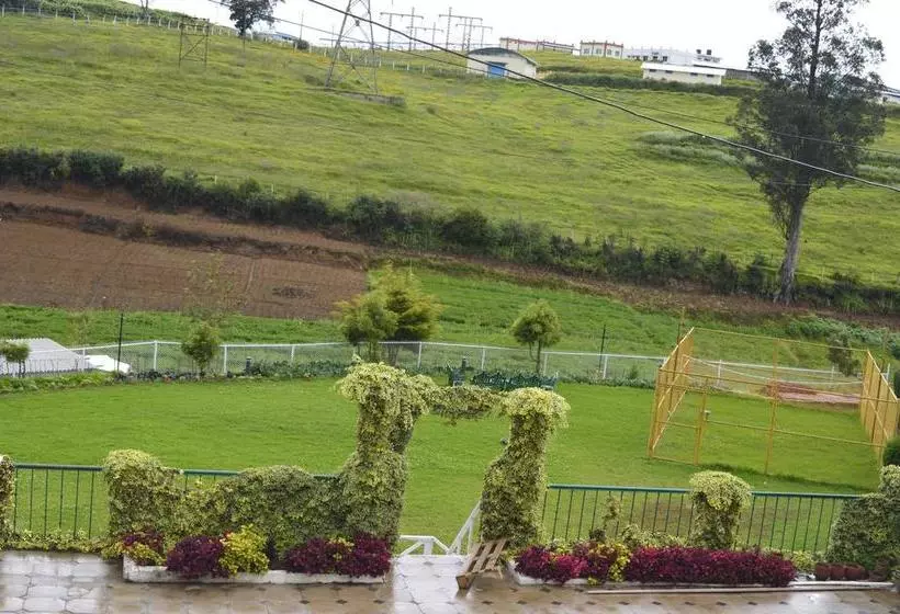 هتل Fitness De Royale Organic County