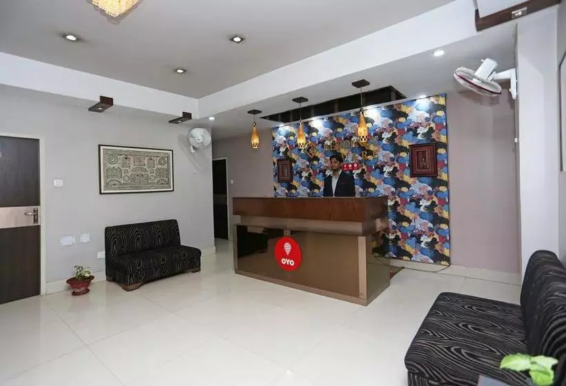 هتل Treebo Trip Residency Square