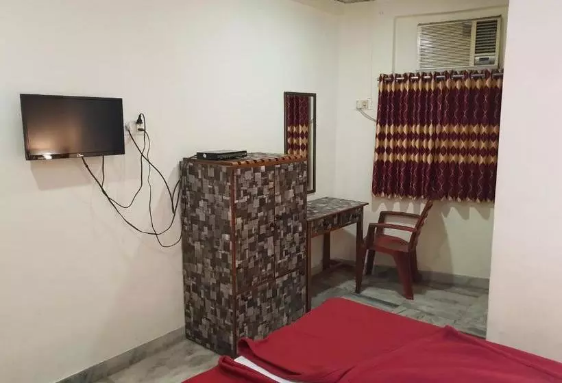 ホテル Srk  Grant Road