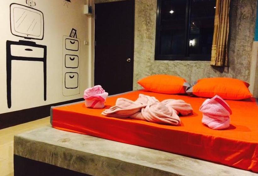 هتل Winny Apartment Rayong