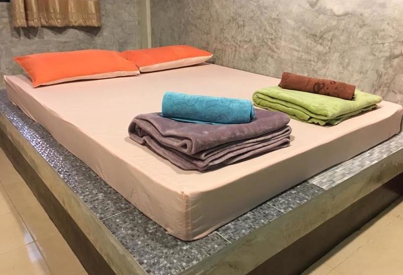 هتل Winny Apartment Rayong