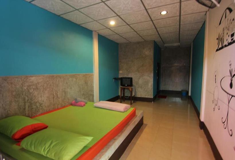 هتل Winny Apartment Rayong