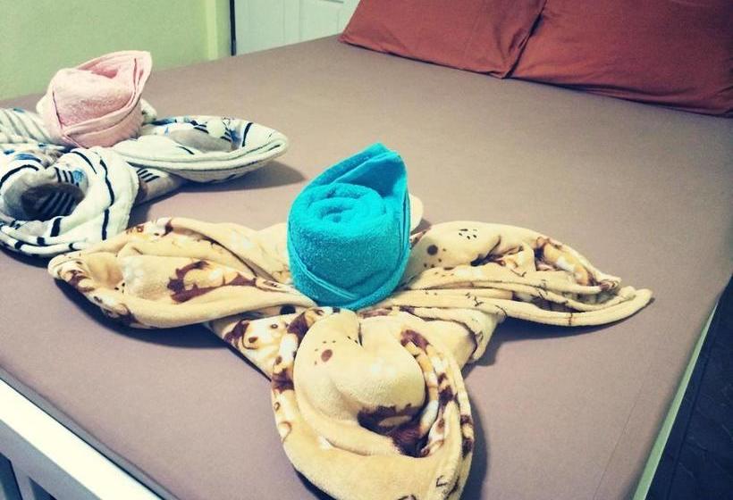 هتل Winny Apartment Rayong