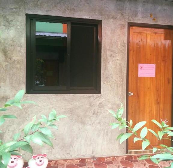 هتل Winny Apartment Rayong