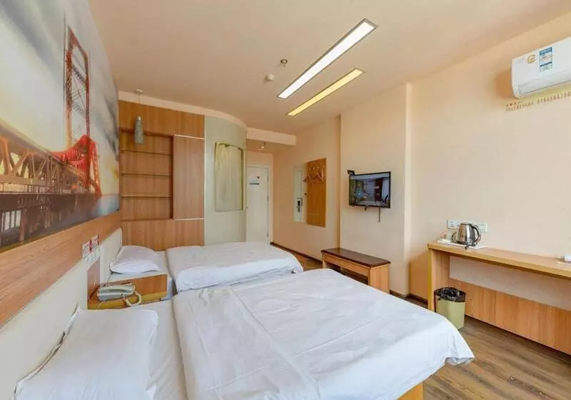 Thank Inn Chain Hotel Shandong Jinan Second Ring East Road Hualong