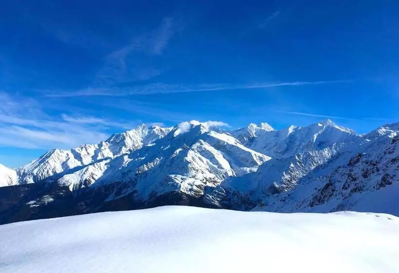 ベッドアンドブレックファースト Chalet L'aiglon