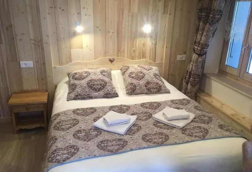 ベッドアンドブレックファースト Chalet L'aiglon