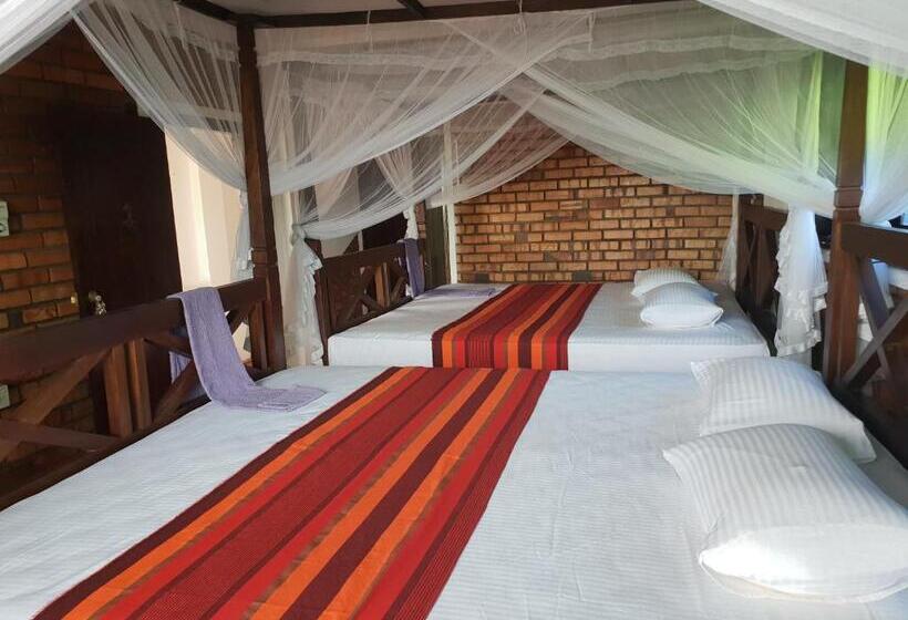 هتل Blue Horizon Beach