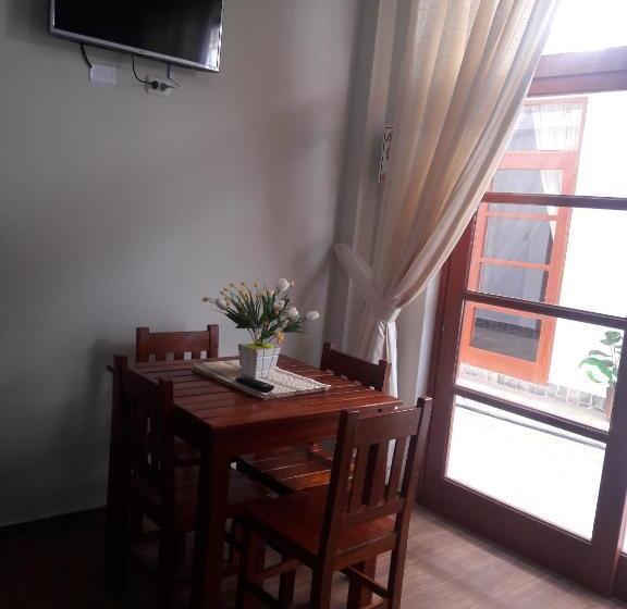 ホテル Bungalows Rupay Wasi