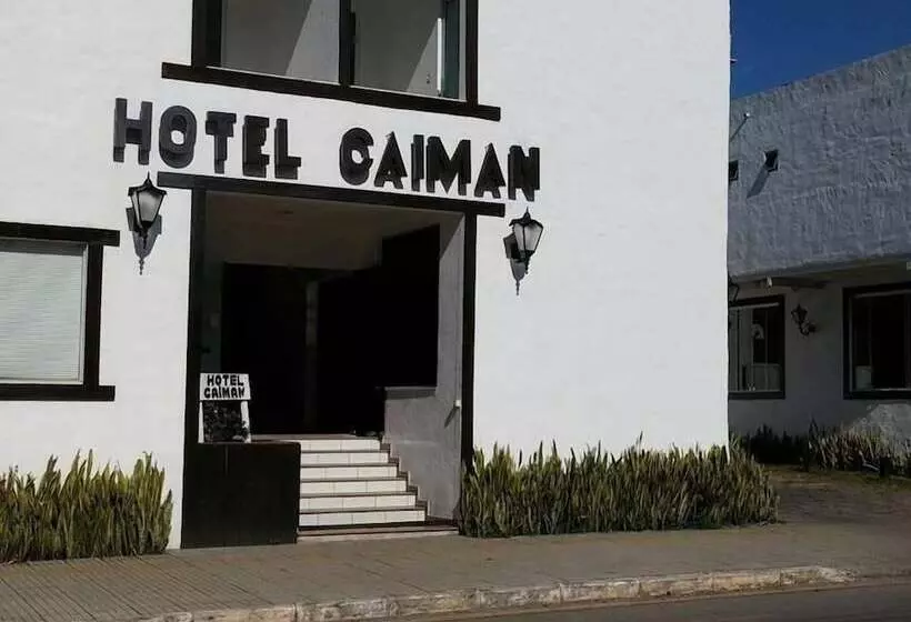 ホテル Caiman