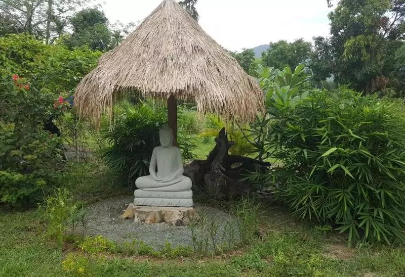 هتل Gecko Village