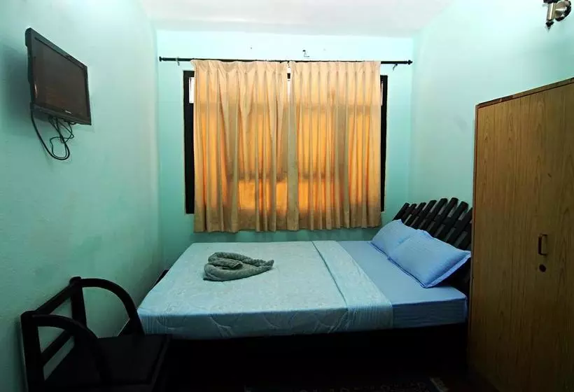 Hotel Kuti