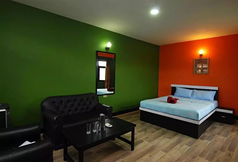 Hotel Kuti