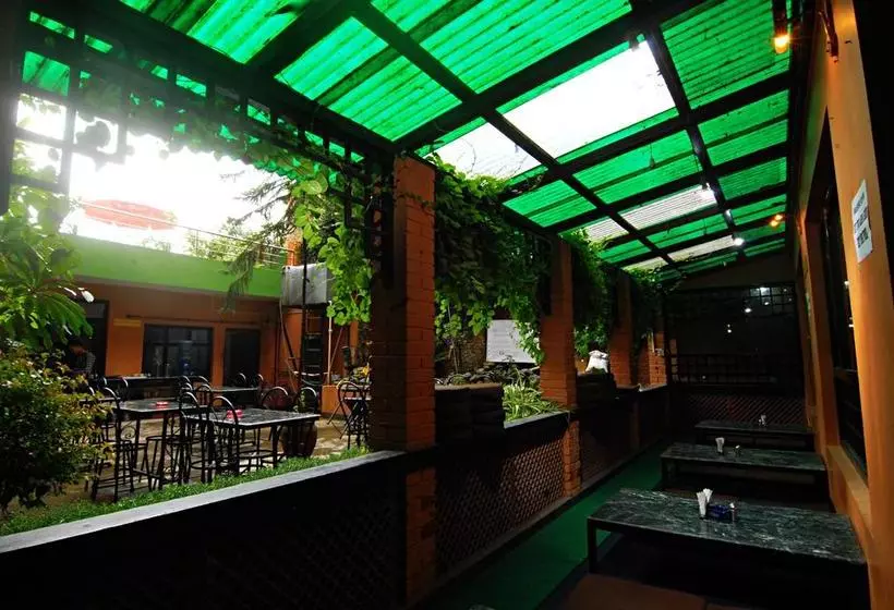 Hotel Kuti