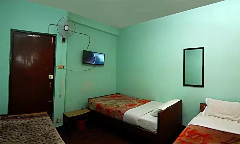 Hotel Kuti
