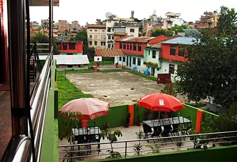Hotel Kuti