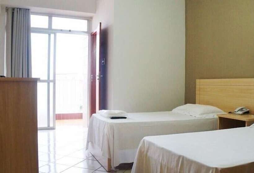 酒店 Manhuaçu Center