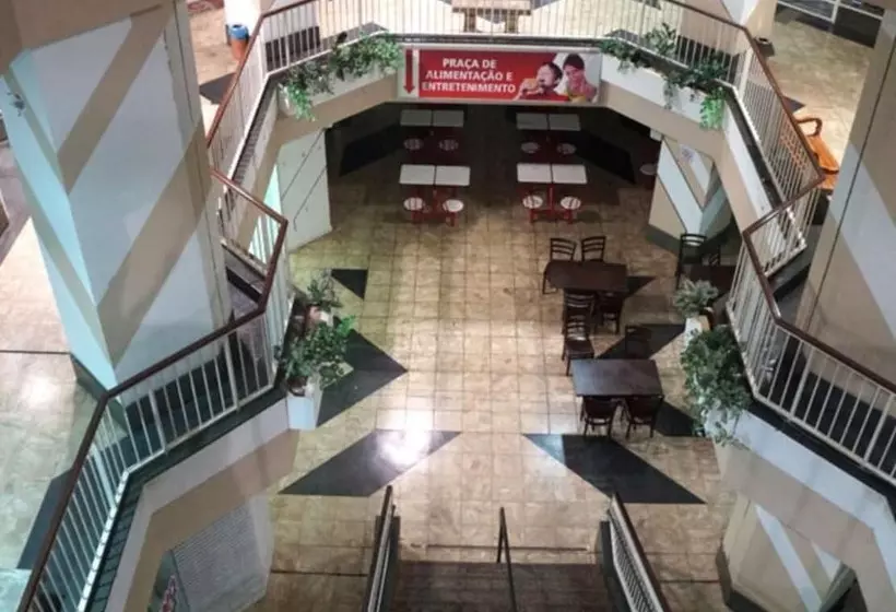 Hotelli Manhuaçu Center