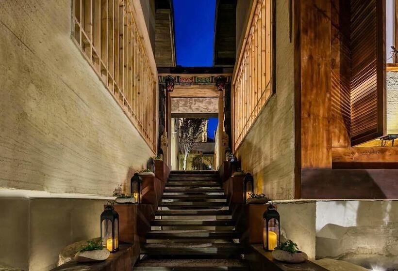 בית מלון כפרי Shangrila Karesansui