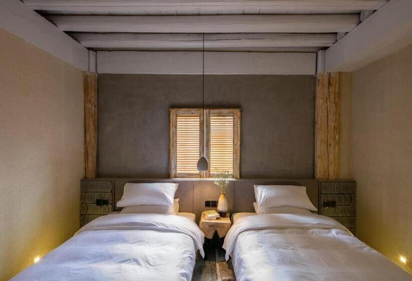 בית מלון כפרי Shangrila Karesansui