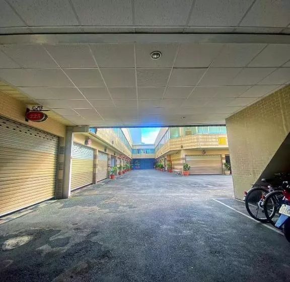 Hua Xiang Motel  Nanzih