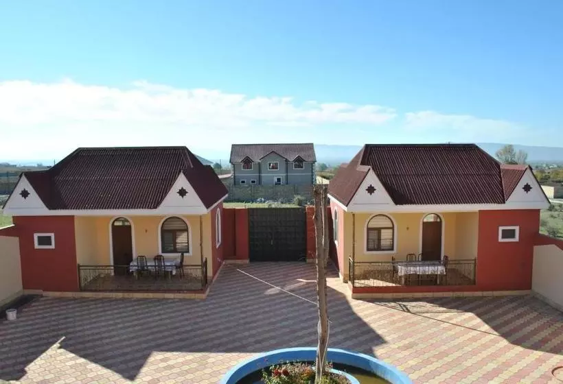 مُتل Seki Qonaq Evi