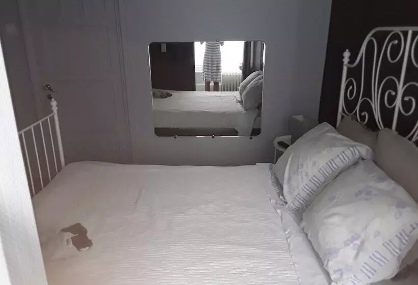 Hotelli Le Chanteraine