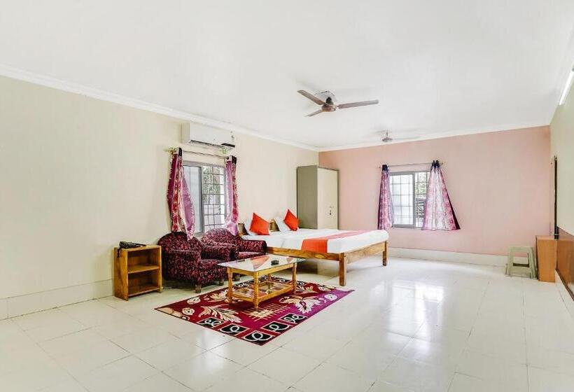 هتل Oyo 9009 Near Railway Station