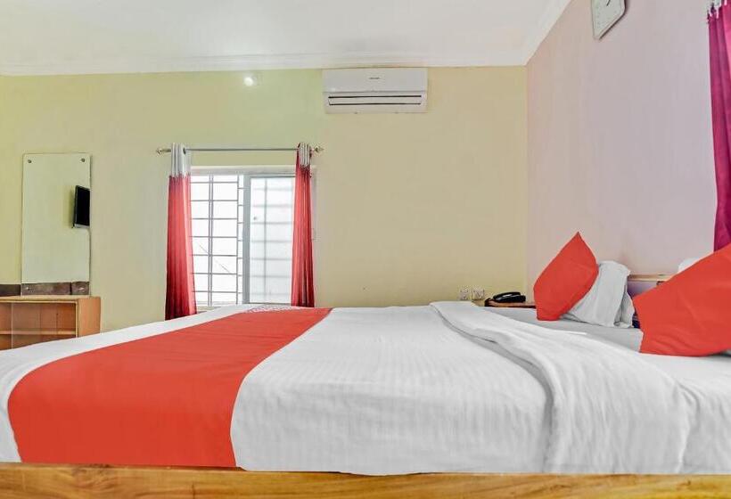 هتل Oyo 9009 Near Railway Station