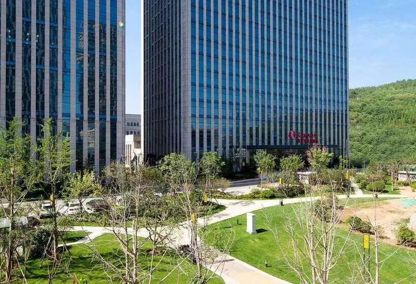 ホテル Ramada Jinan