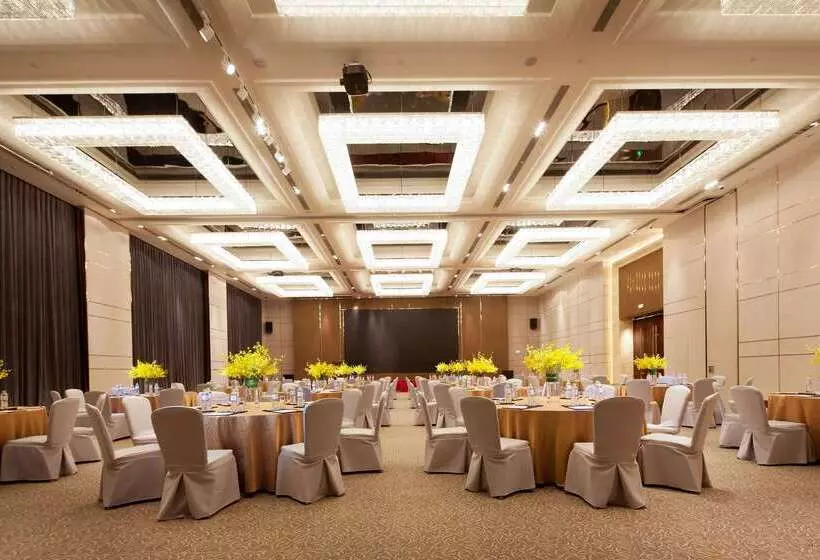 ホテル Ramada Jinan