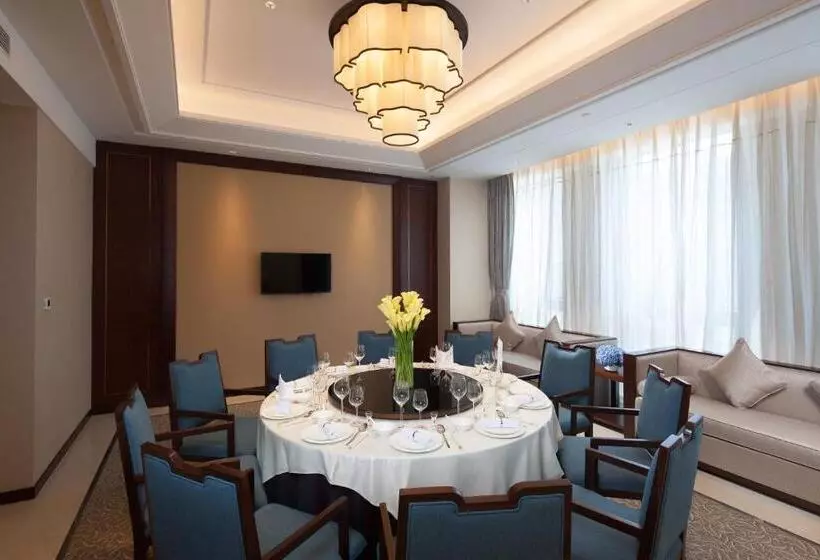 ホテル Ramada Jinan