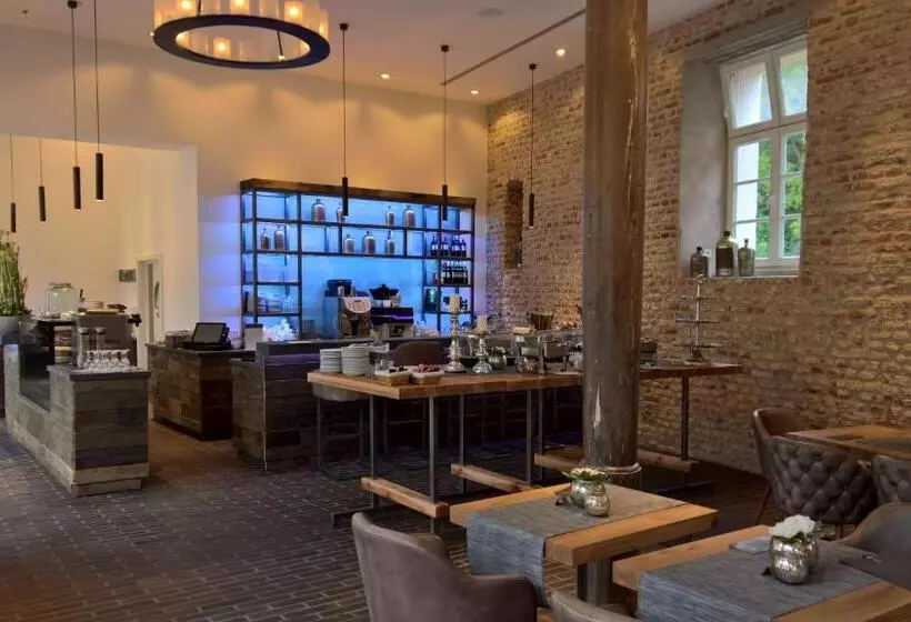 Hotelli Schloss Dyck