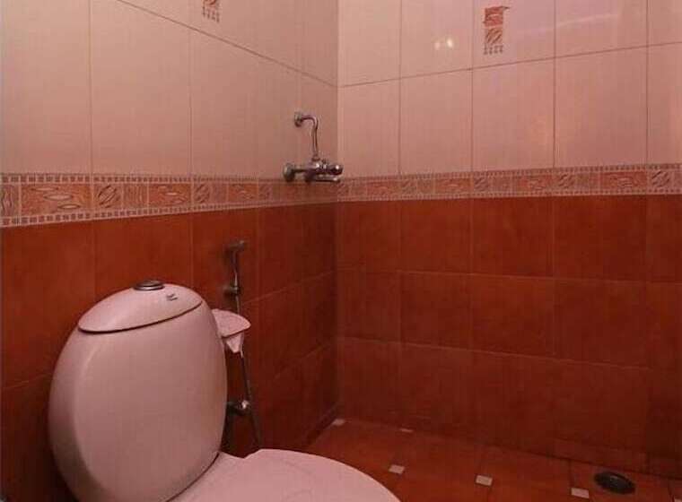 Hotel Treebo Trip Amaara