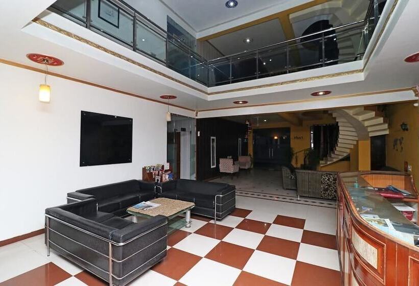 Hotel Treebo Trip Amaara