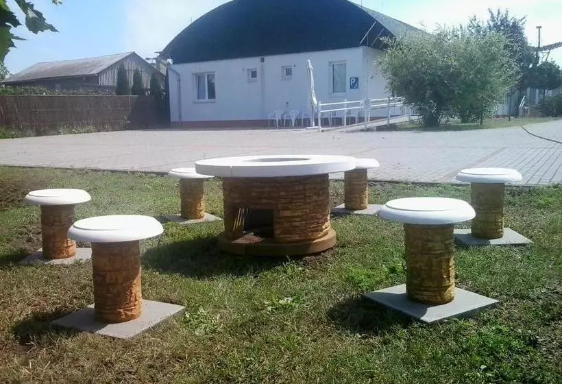 Aamiaismajoitus (B&B) Borbányai Rehabilitációs Ház