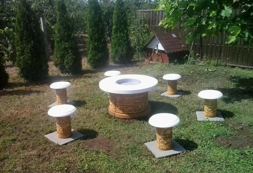 Aamiaismajoitus (B&B) Borbányai Rehabilitációs Ház