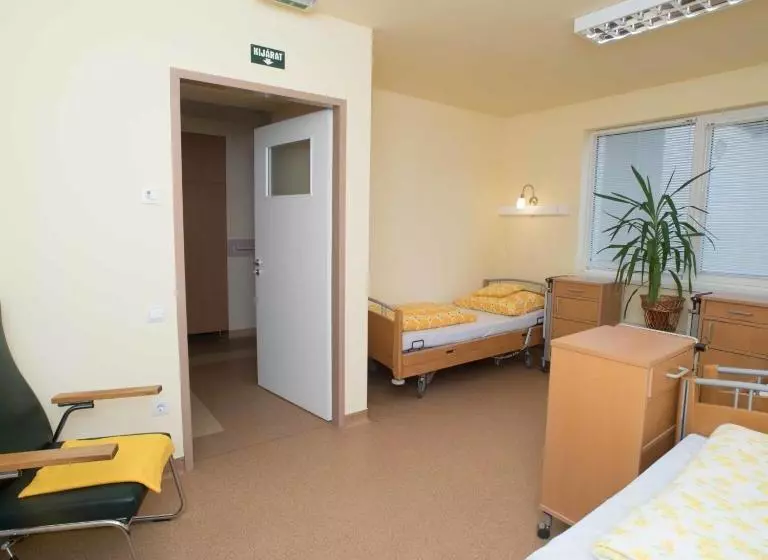 Aamiaismajoitus (B&B) Borbányai Rehabilitációs Ház