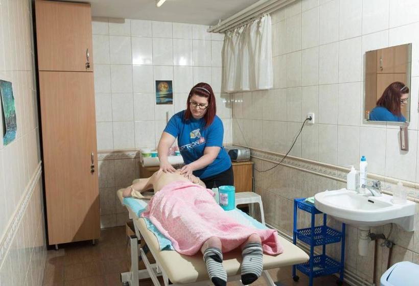 Bed and Breakfast Borbányai Rehabilitációs Ház