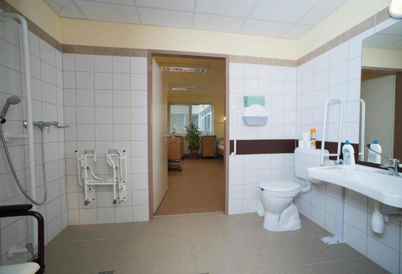 Bed and Breakfast Borbányai Rehabilitációs Ház