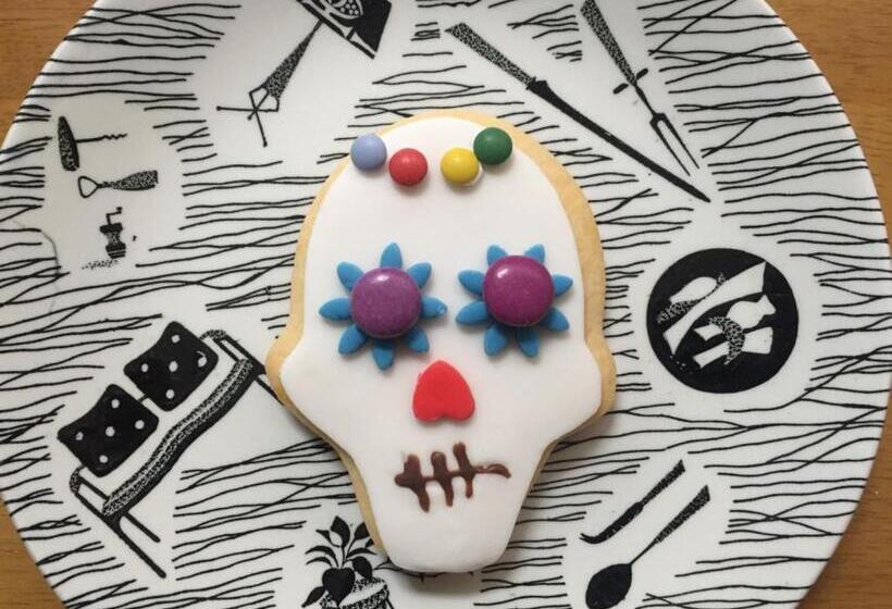 Bed and Breakfast High Tor Guest House