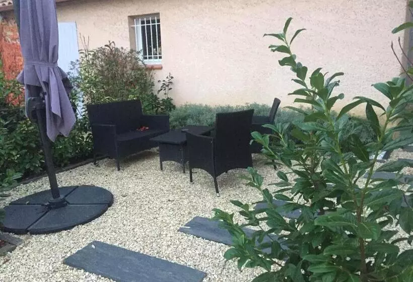 Aamiaismajoitus (B&B) Le Jardin De Celina