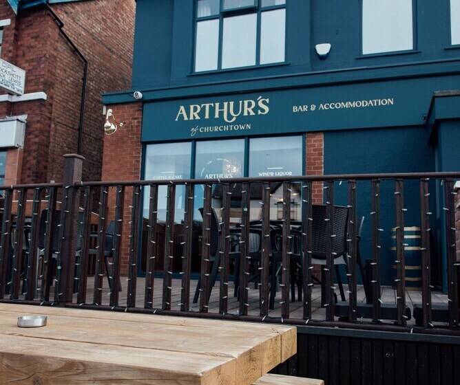Hotel Arthur S Bar & Accommodation