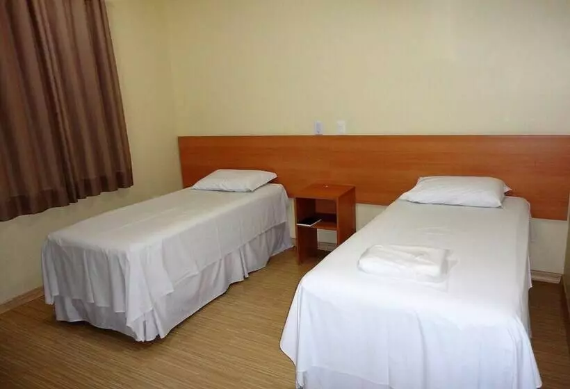 Hotelli Brasil Center