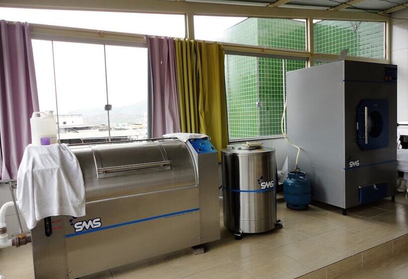 فندق Brasil Center