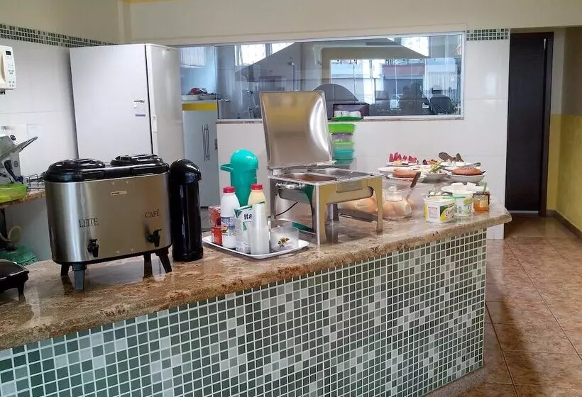 Hotelli Brasil Center